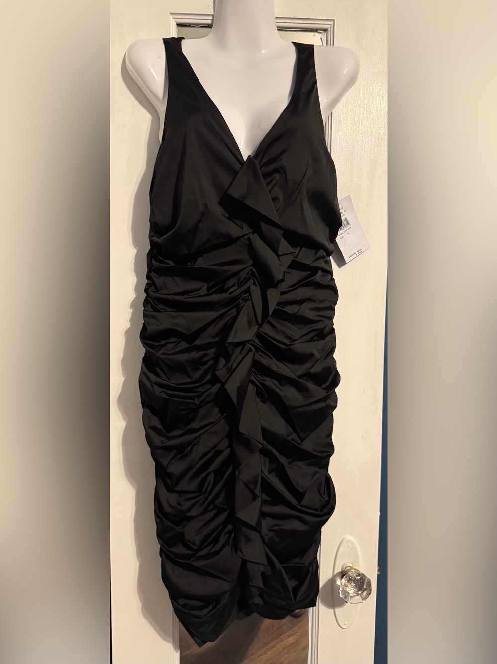 Nicole Miller NWT Black Silk Blend Ruffle Ruched Cocktail Sheath Dress 10